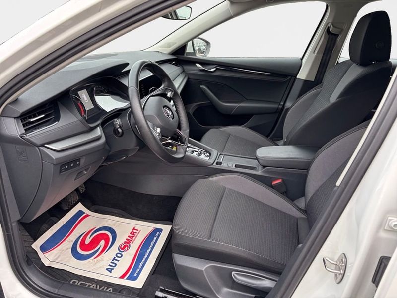 Skoda Octavia bild 9
