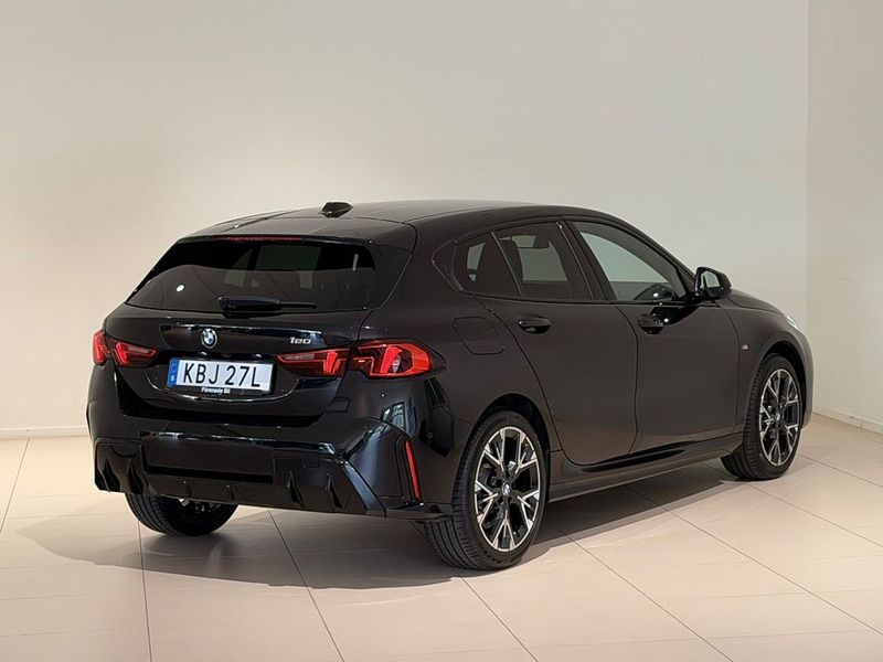 BMW 120 bild 10