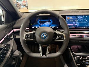 BMW i5 bild 10