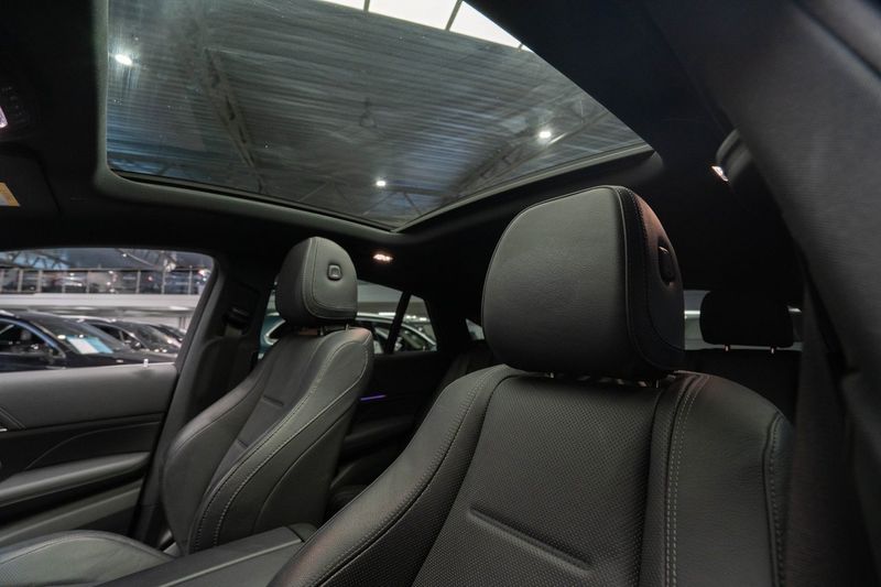 Mercedes GLE350 bild 13