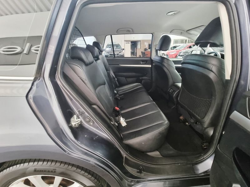 Subaru Legacy bild 20