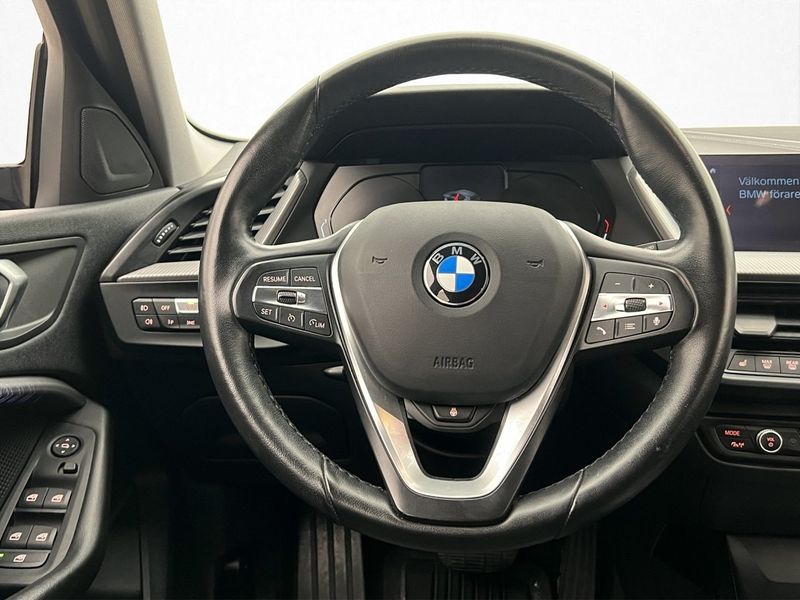 BMW 118 bild 13