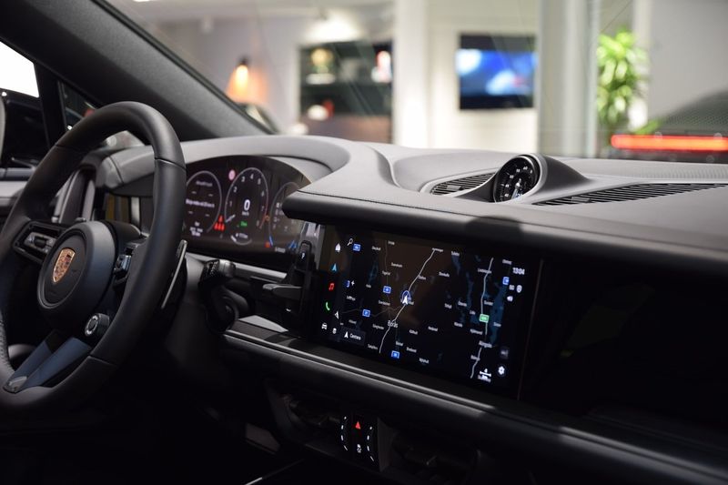 Porsche Cayenne bild 13