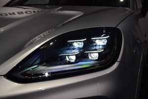 Porsche Cayenne bild 16