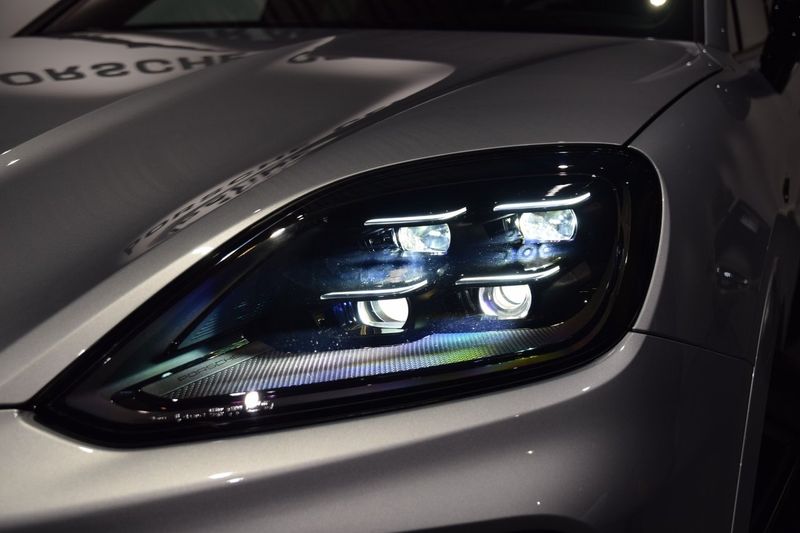 Porsche Cayenne bild 16