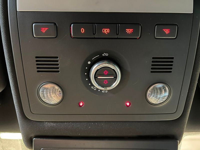 Volkswagen Touareg bild 19