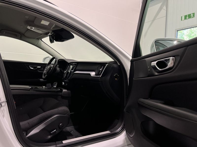 Volvo V60 bild 24
