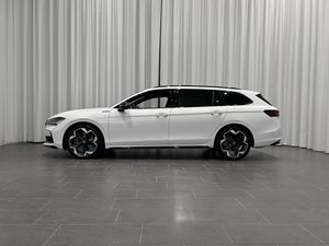 Skoda Superb bild 2