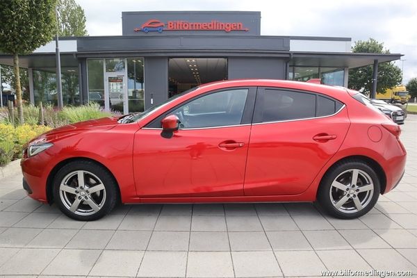 Mazda 3 2.2 SKYACTIV-D Sport 150hk Svensksåld - 2015