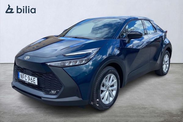 Toyota C-HR PHEV 2,0 Laddhybrid Active Appstyrd Värmare - 2025