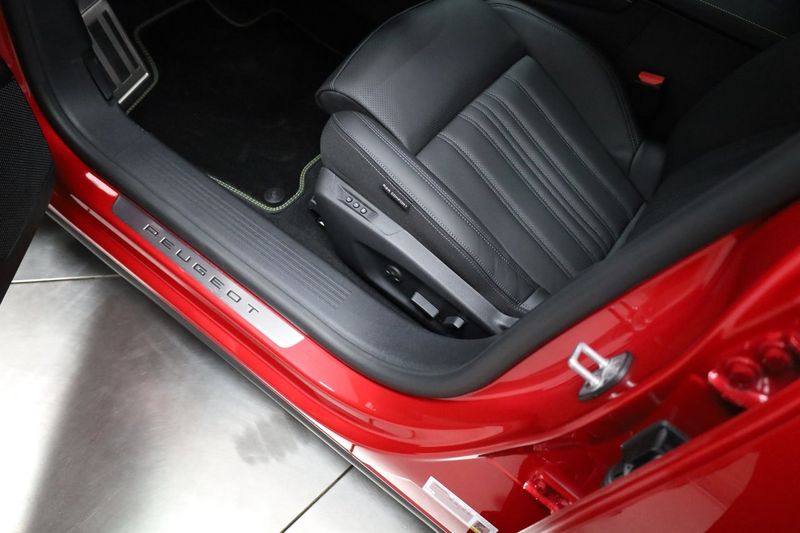 Peugeot 408 bild 10