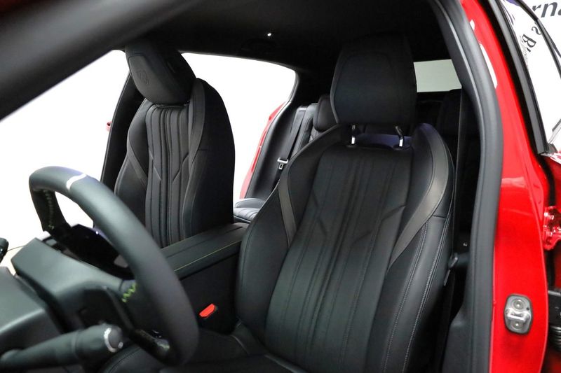 Peugeot 408 bild 2