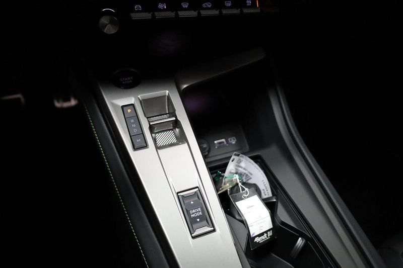 Peugeot 408 bild 16