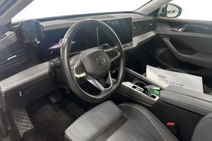 Volkswagen Passat bild 5