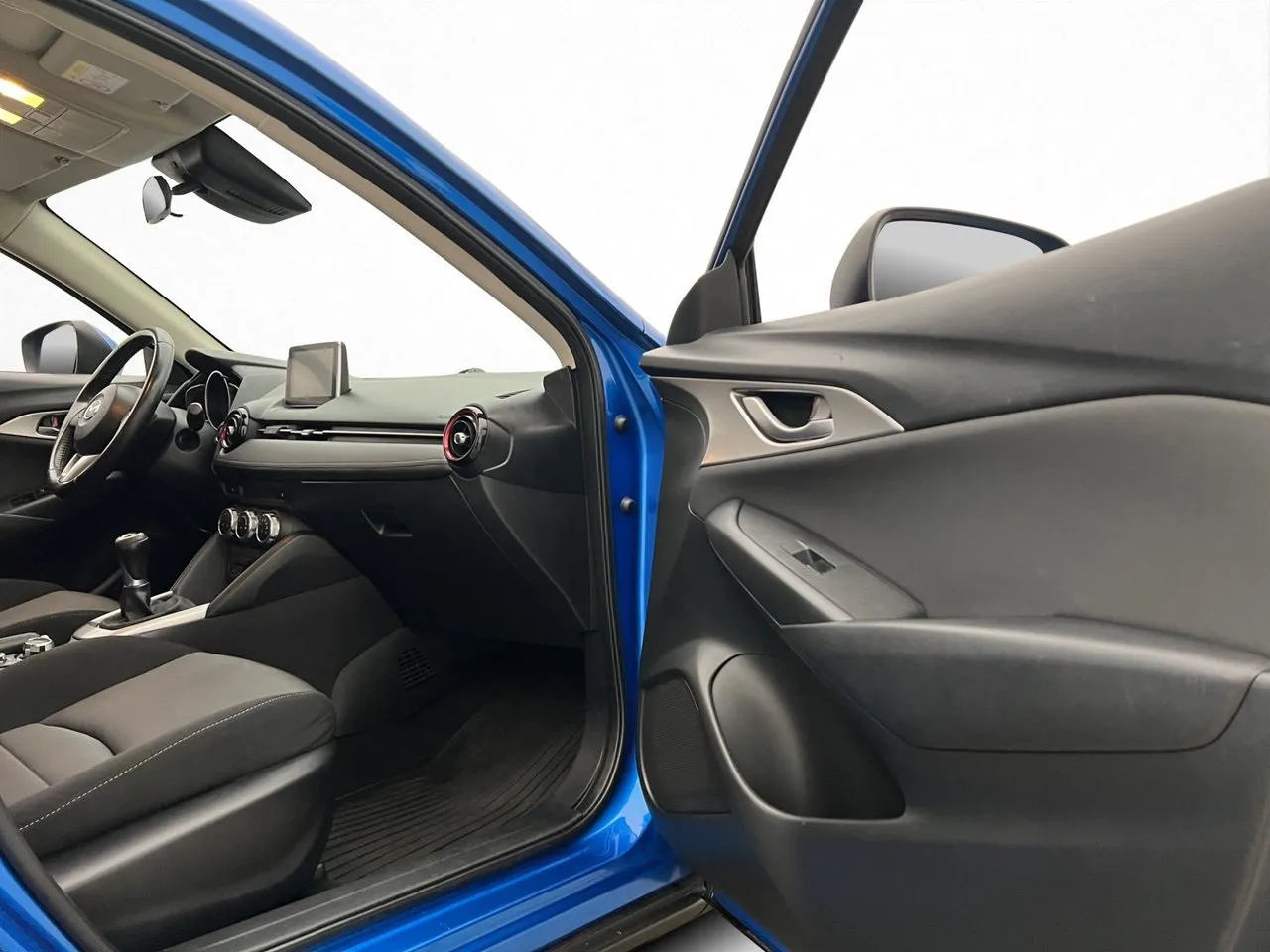 Vehicle image 14