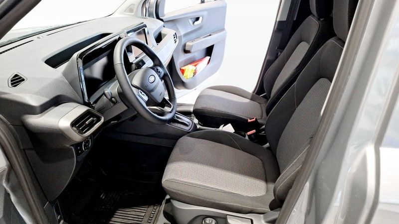 Ford Transit Courier bild 5