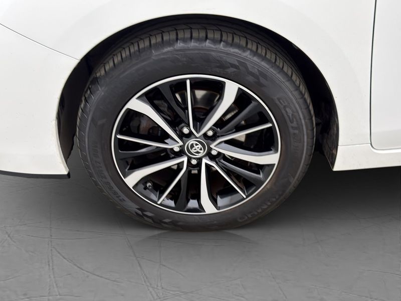 Toyota Verso bild 21