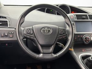 Toyota Verso bild 10