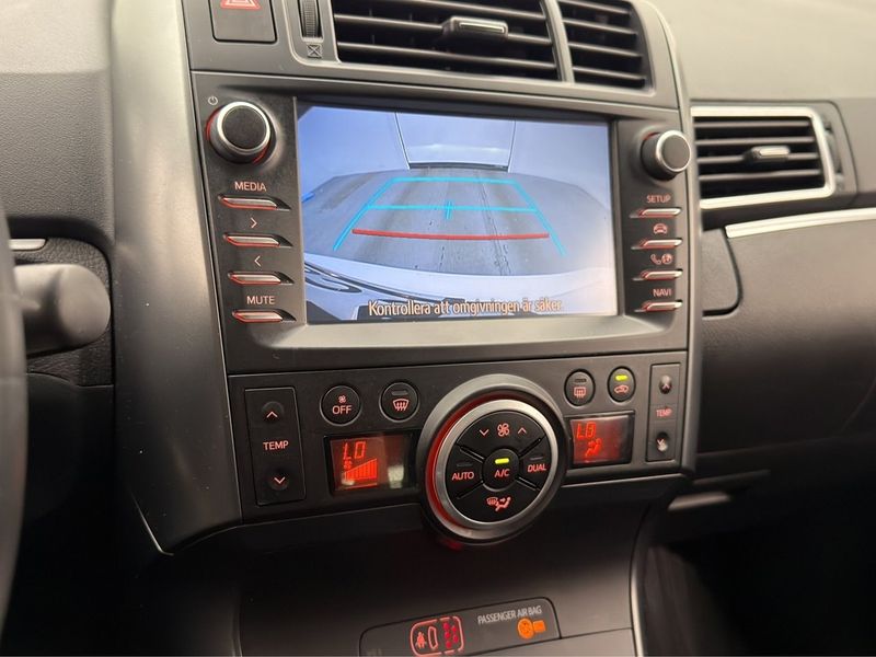 Toyota Verso bild 15