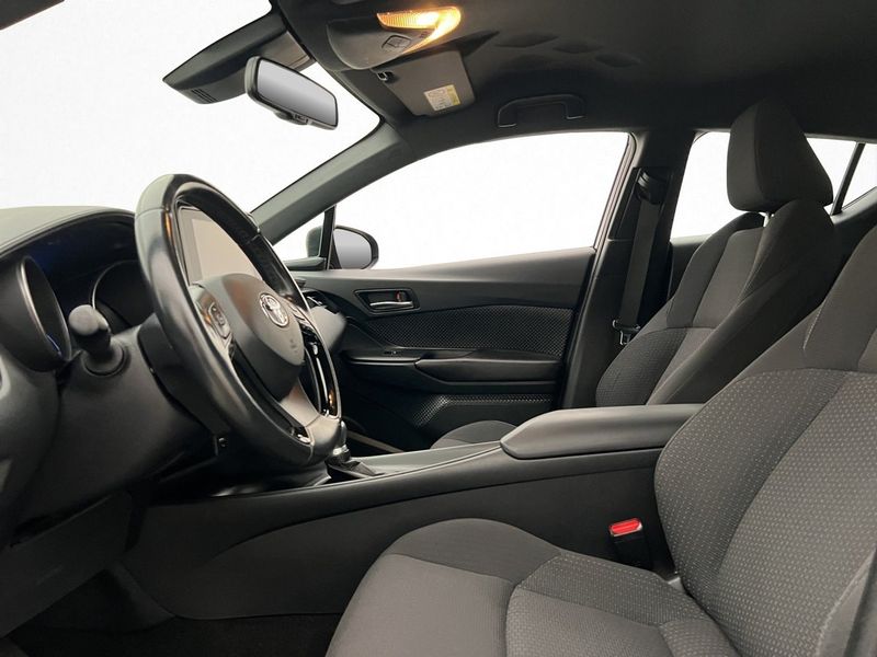 Toyota C-HR bild 10