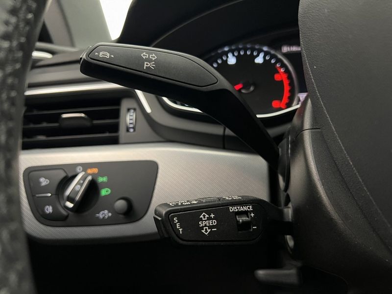 Audi A4 bild 15