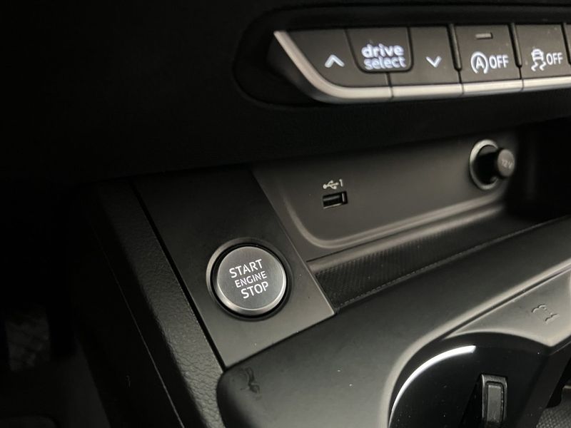 Audi A4 bild 21