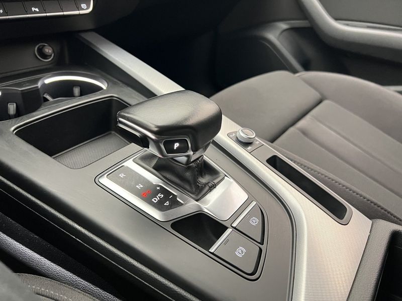 Audi A4 bild 22