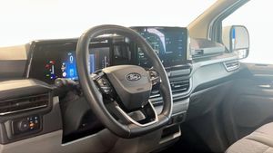 Ford Tourneo Custom bild 7