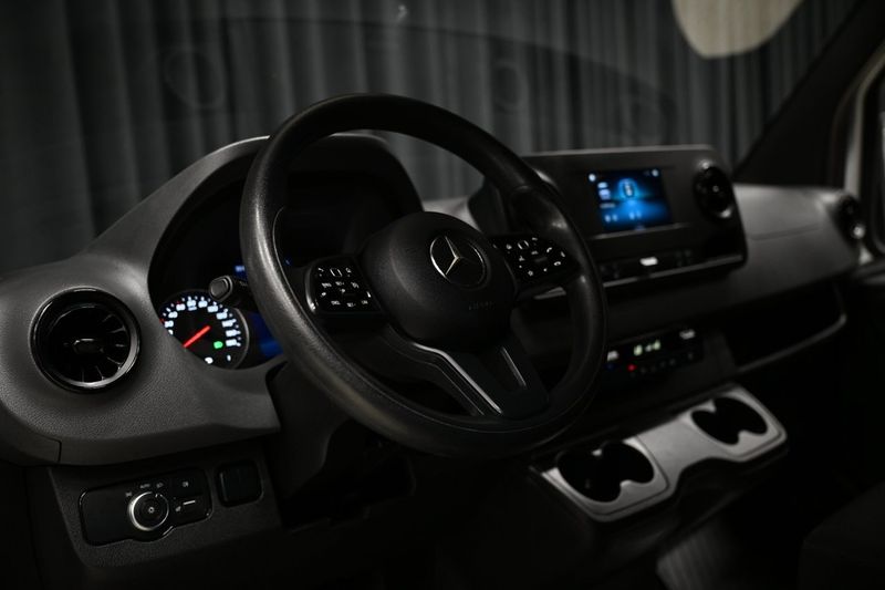 Mercedes Sprinter bild 15