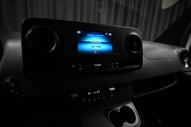 Mercedes Sprinter bild 29