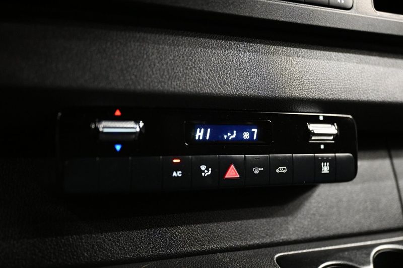 Mercedes Sprinter bild 30
