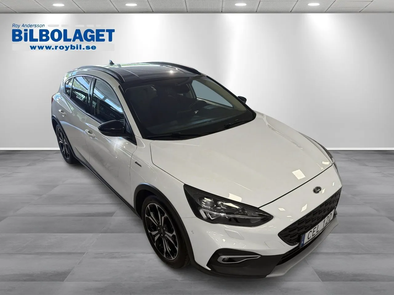Vehicle image 8