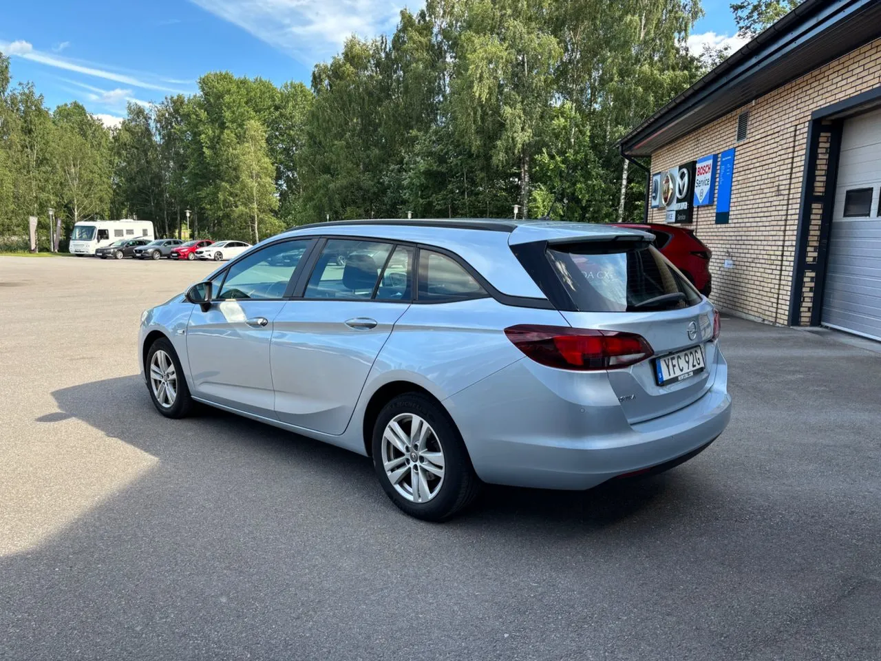 Vehicle image 2