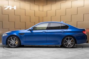 BMW M5 bild 2