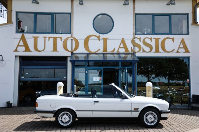 BMW 320 bild 7