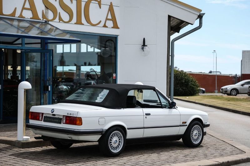 BMW 320 bild 3