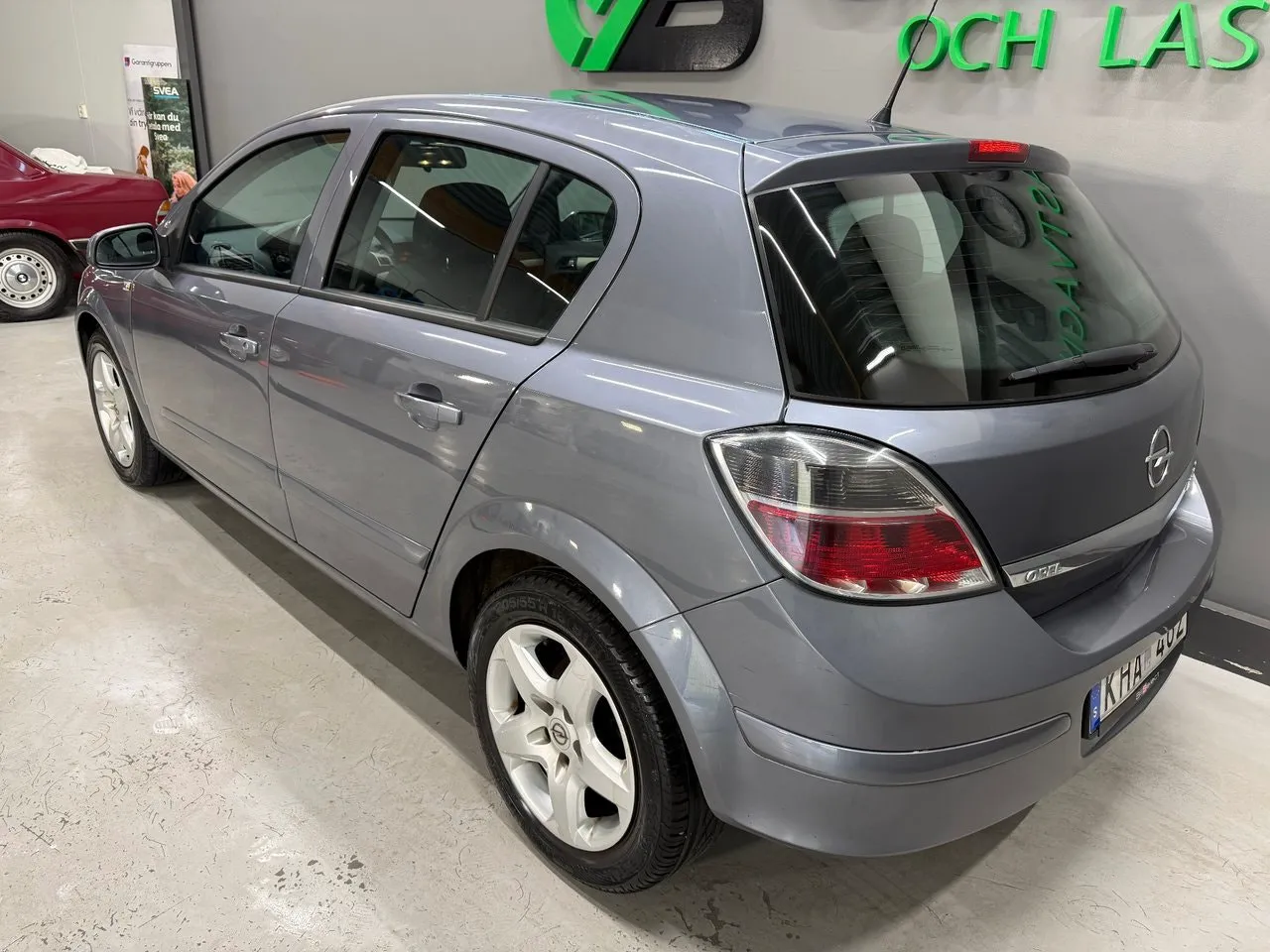 Vehicle image 2