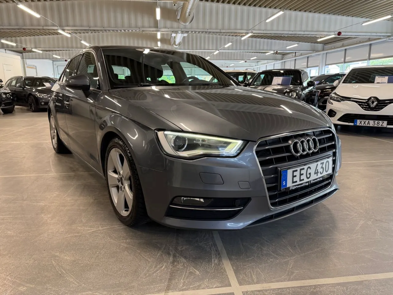 Vehicle image 1