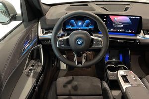 BMW X1 bild 9