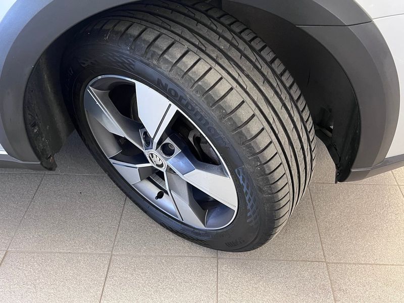Skoda Octavia bild 2