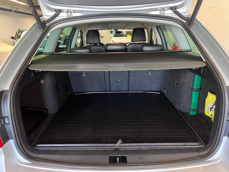 Skoda Octavia bild 11