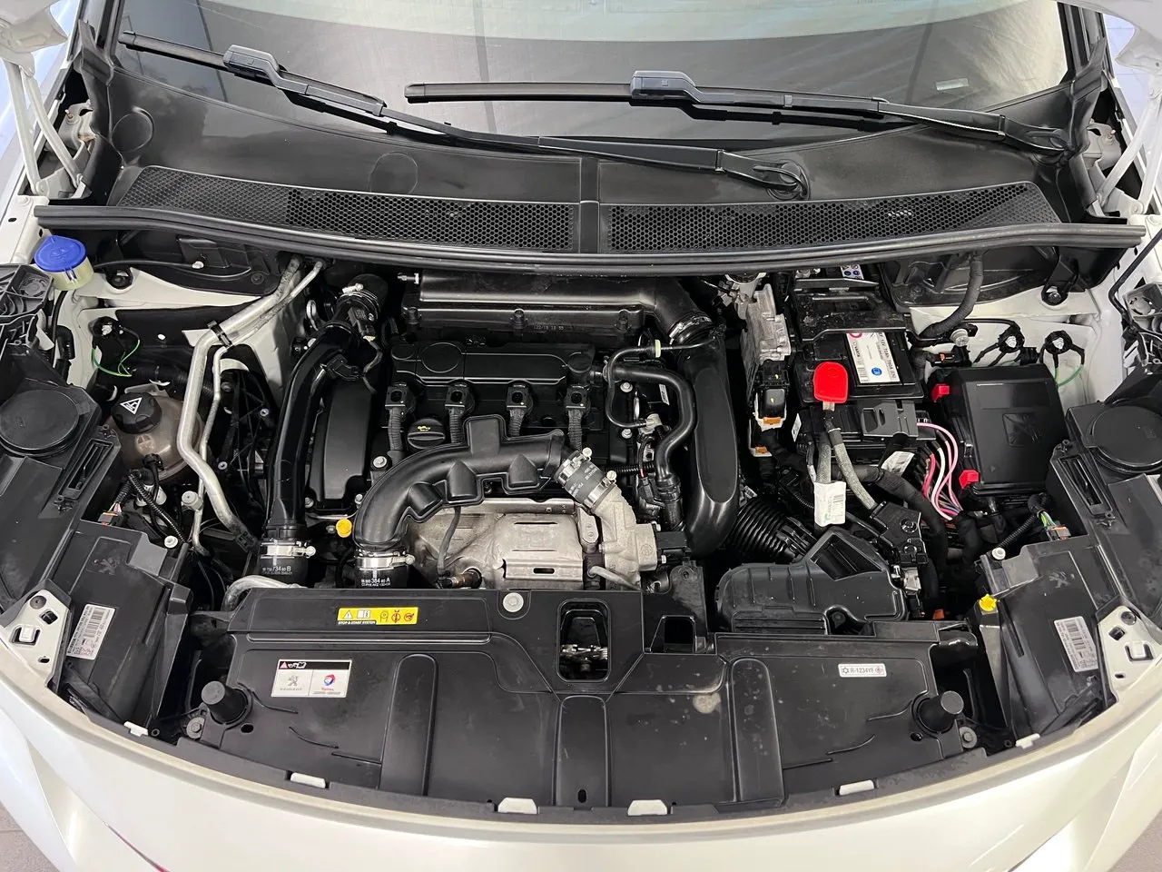 Vehicle image 20
