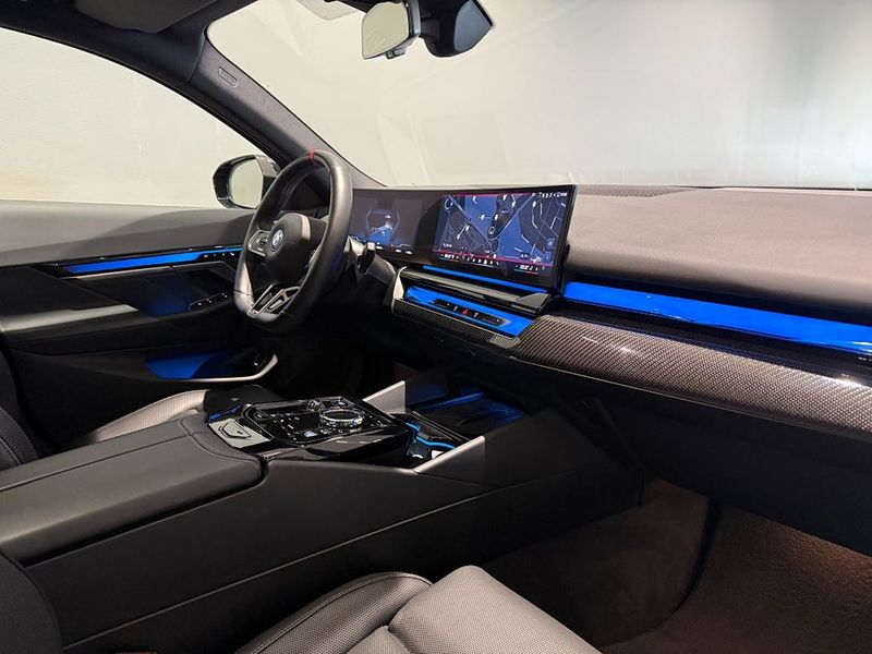 BMW i5 bild 9