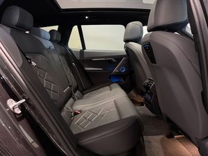 BMW i5 bild 7