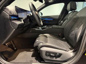 BMW i5 bild 10