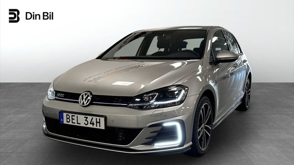 Volkswagen Golf GTE laddhybrid / Parkeringsvärmare - 2020