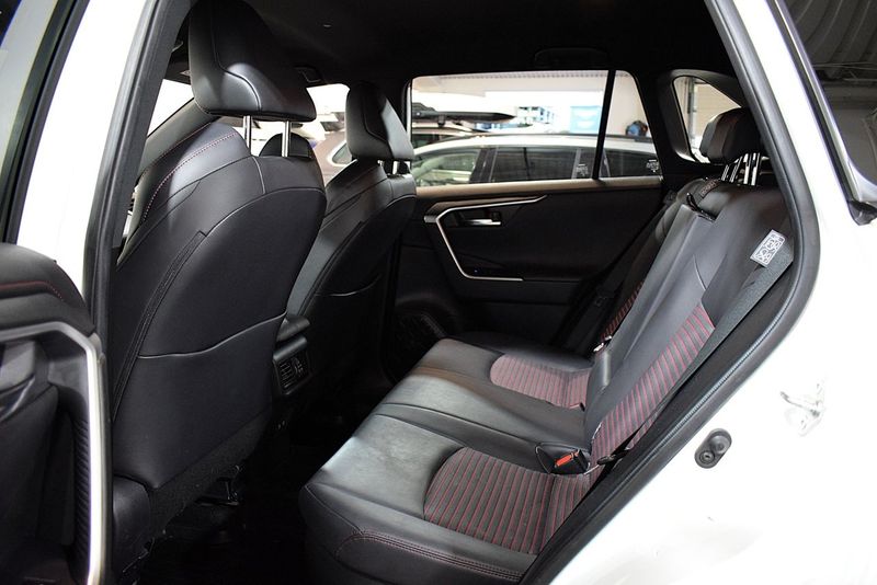 Toyota RAV4 bild 26