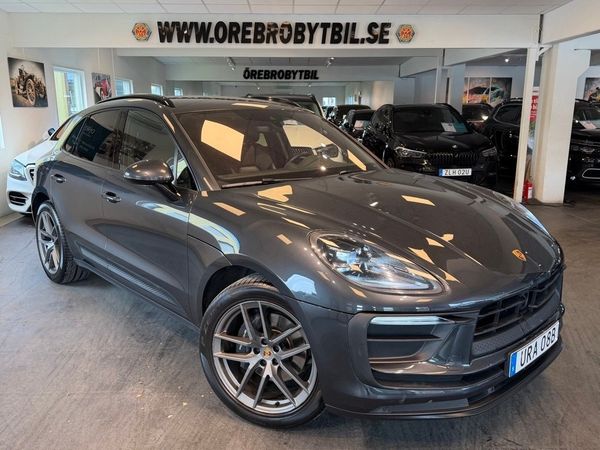 Porsche Macan PDK Sport Chrono Luftfjädring Gps Adaptiv Värmare MOMS - 2023