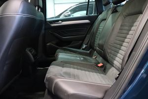 Volkswagen Passat bild 23