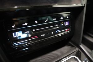 Volkswagen Passat bild 9